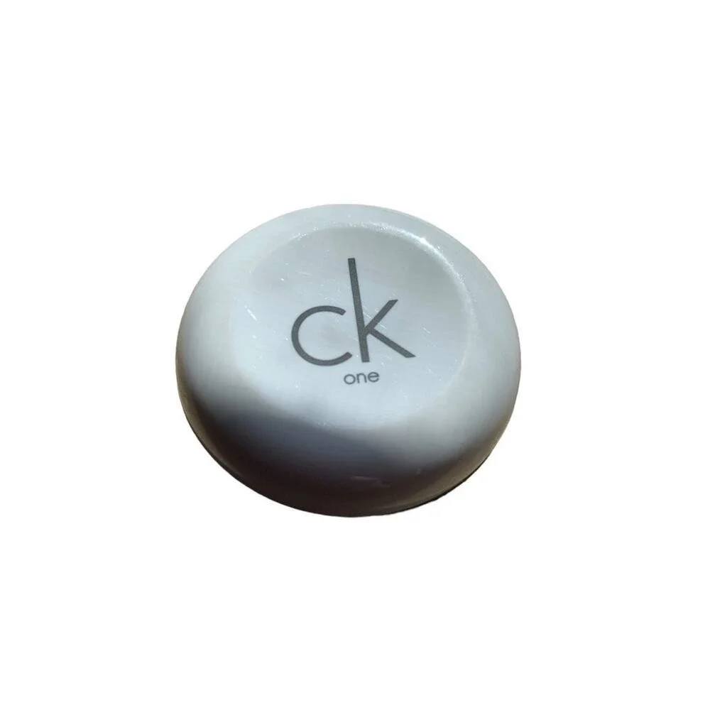 CK Calvin Klein Concealer 100 PORCELAIN Foundation
